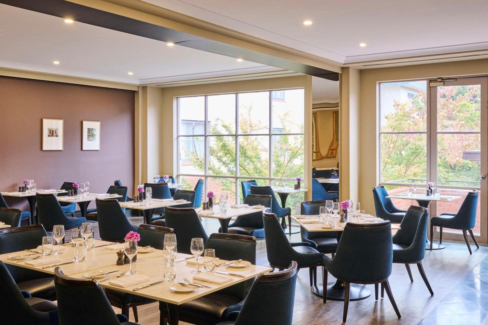 Hyatt Hotel Canberra - A Park Hyatt Hotel Kültér fotó