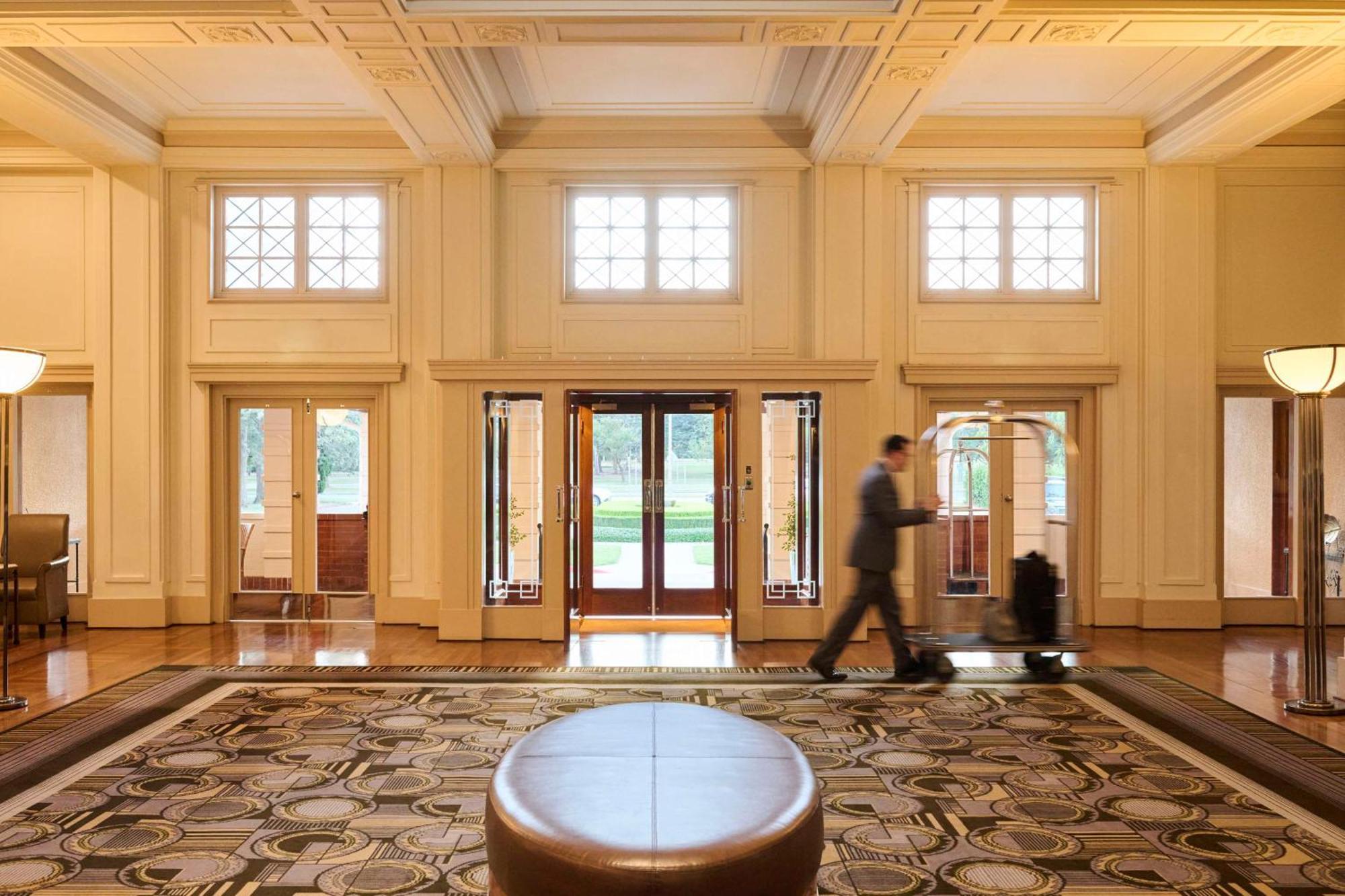 Hyatt Hotel Canberra - A Park Hyatt Hotel Kültér fotó